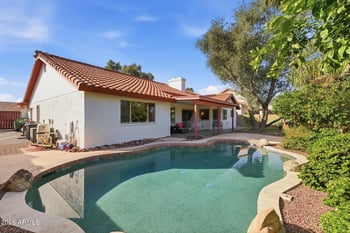 1338 Sunburst Ln, Tempe, AZ 85284