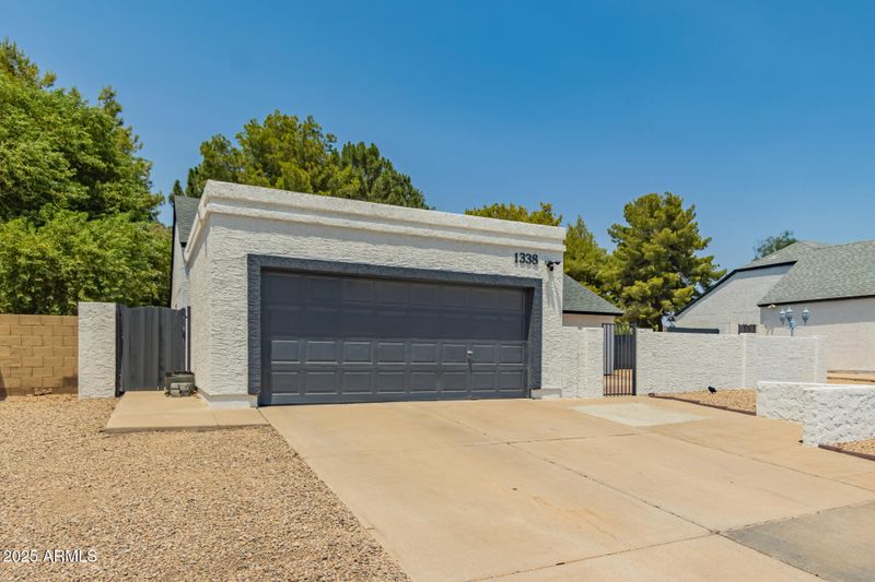 1338 E Tonto Ln, Phoenix, AZ 85024