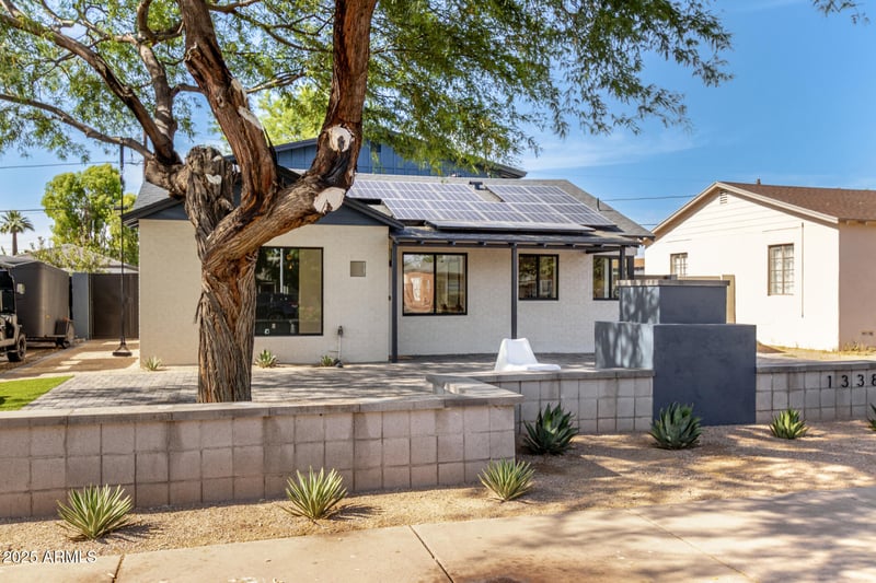 1338 Granada Rd, Phoenix, AZ 85006