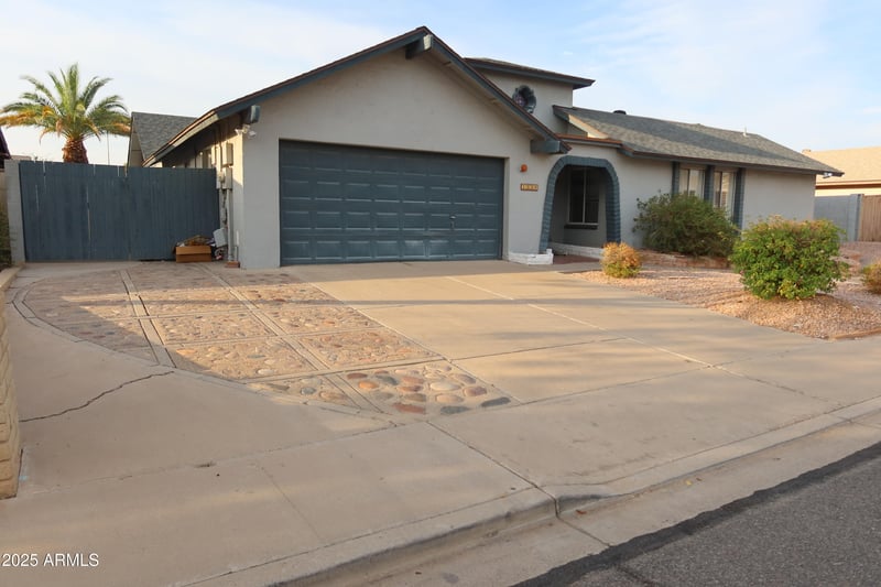 1338 Lobo Ave, Mesa, AZ 85202