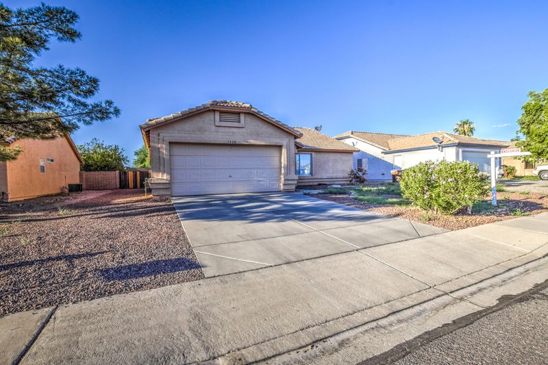 1338 W 15th Ln, Apache Junction, AZ 85120