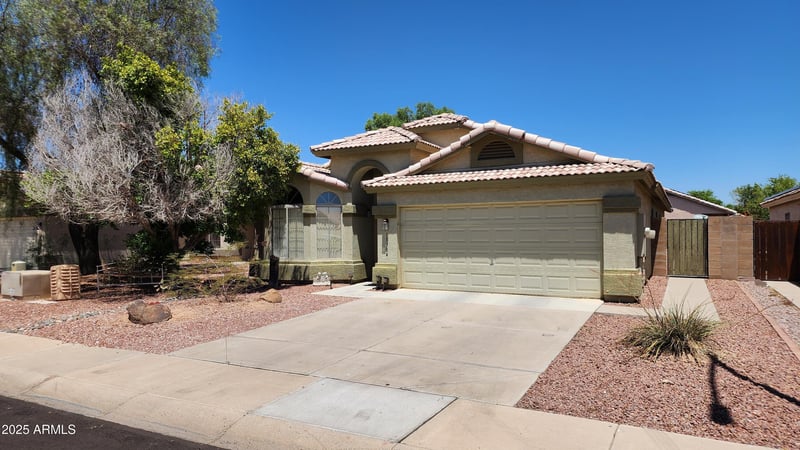 13384 Desert Ln, Surprise, AZ 85374