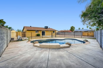 1339 Hillcrest Cir, Mesa, AZ 85201