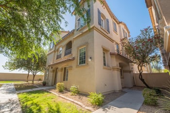 1339 Owl Dr, Gilbert, AZ 85296