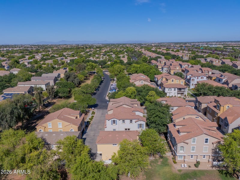 1339 Owl Dr, Gilbert, AZ 85296
