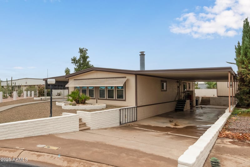 134 74th Pl, Mesa, AZ 85208