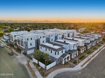 134 Holcomb Ln, Phoenix, AZ 85003