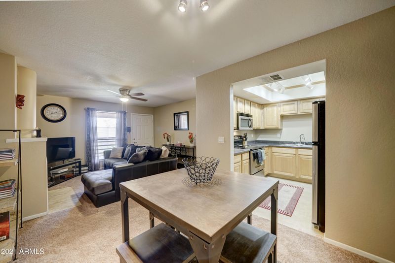 1340 N Recker Rd #331, Mesa, AZ 85205
