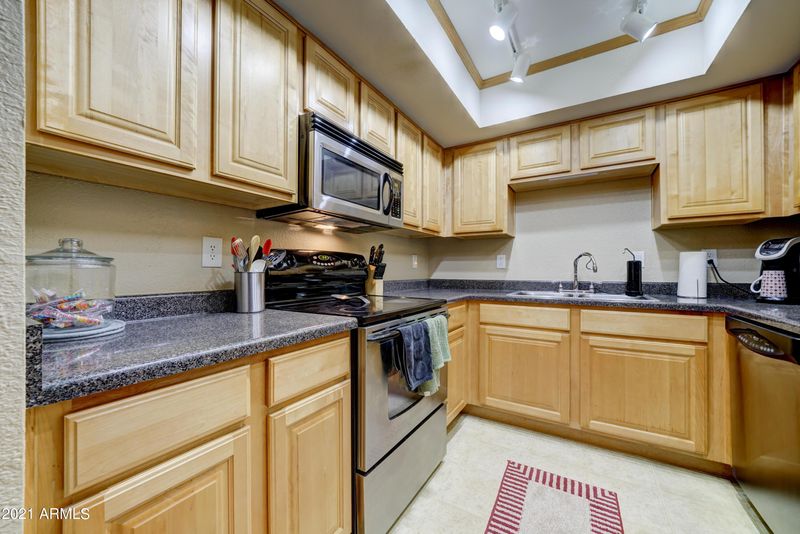 1340 N Recker Rd #331, Mesa, AZ 85205