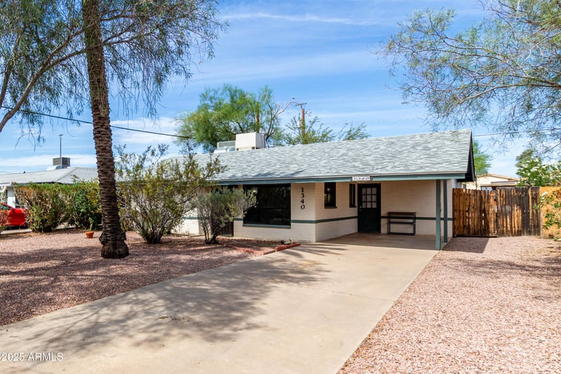 1340 Orangewood Ave, Phoenix, AZ 85020