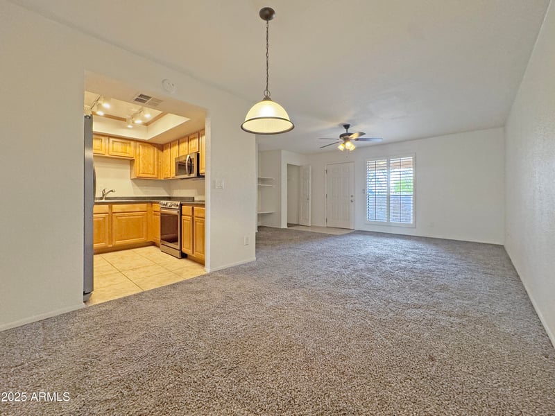 1340 Recker Rd #109, Mesa, AZ 85205