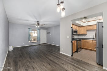 1340 Recker Rd #207, Mesa, AZ 85205