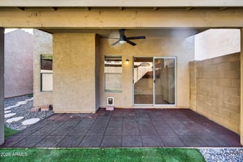 1340 Wahalla Ln, Phoenix, AZ 85027