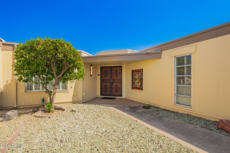 13401 107th Dr, Sun City, AZ 85351