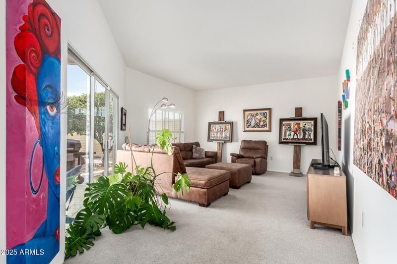 13401 107th Dr, Sun City, AZ 85351