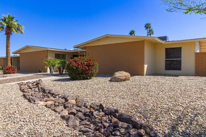 13401 108th Dr, Sun City, AZ 85351