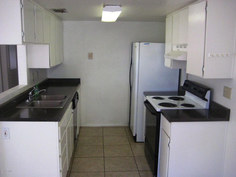 13401 N 8th St, Phoenix, AZ 85022