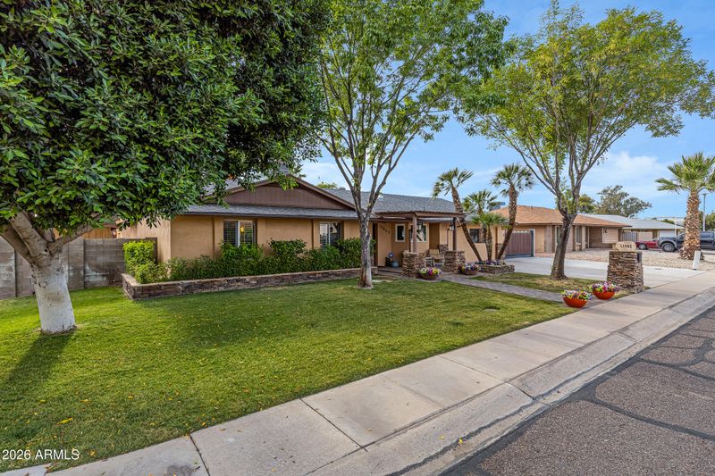 13402 N 47th Pl, Phoenix, AZ 85032