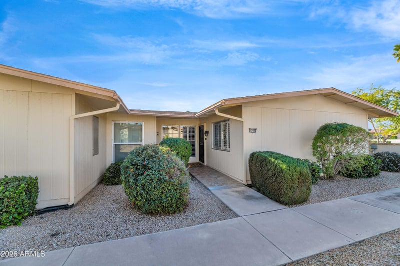 13402 Desert Glen Dr, Sun City West, AZ 85375
