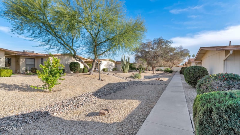 13402 Desert Glen Dr, Sun City West, AZ 85375