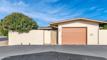 13402 Desert Glen Dr, Sun City West, AZ 85375