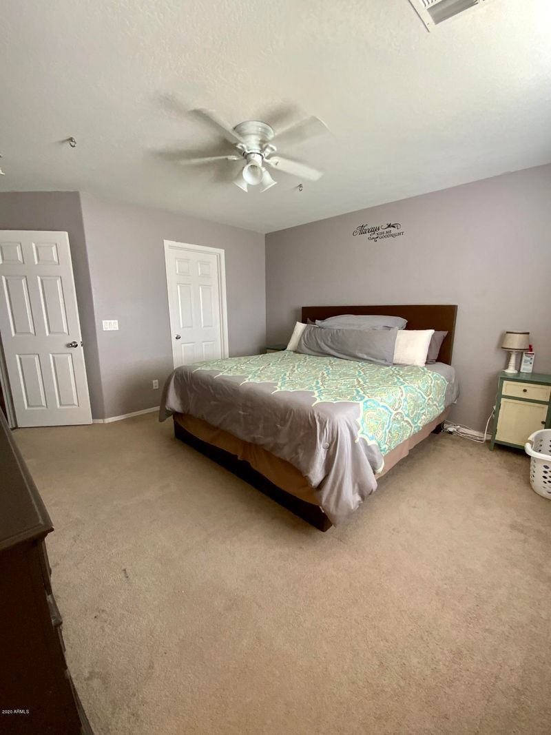 1341 E Ash Rd, San Tan Valley, AZ 85140