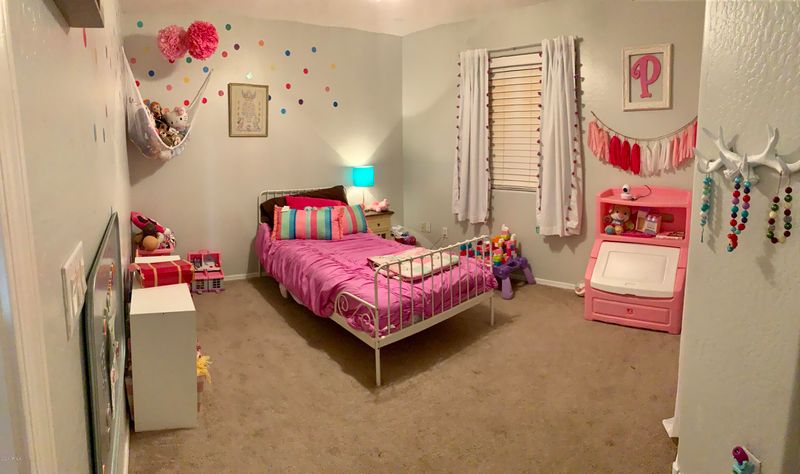 1341 E Ash Rd, San Tan Valley, AZ 85140