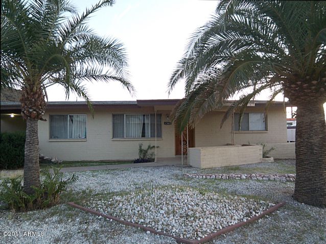 1341 E Golden Ln, Phoenix, AZ 85020