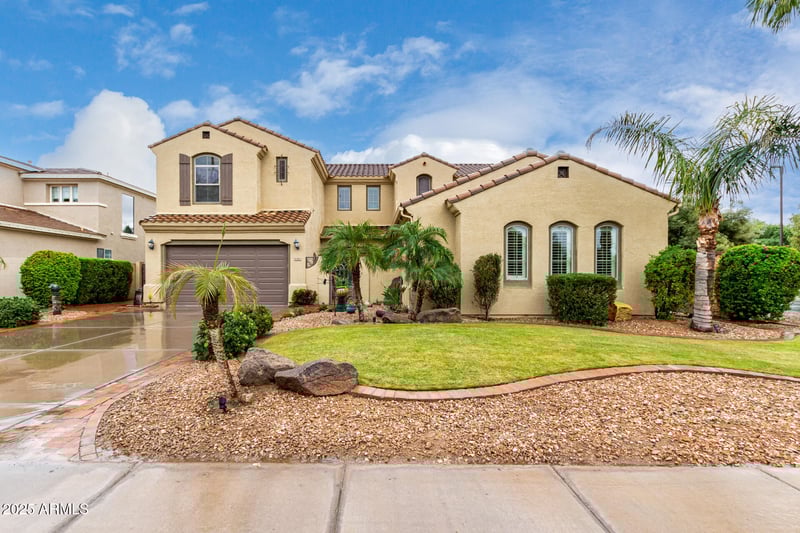 1341 Macaw Ct, Gilbert, AZ 85297
