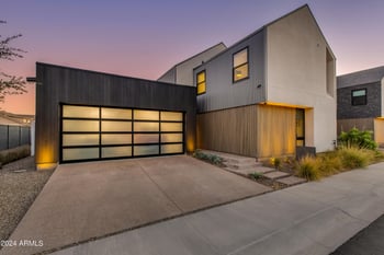 1341 Pomelo Grove Ln, Phoenix, AZ 85014