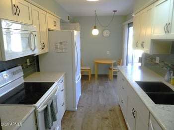 13411 Desert Glen Dr, Sun City West, AZ 85375