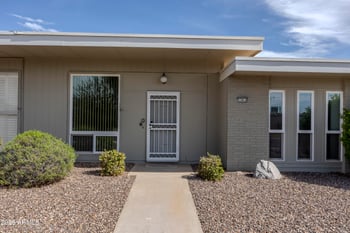13414 N Hawthorn Dr, Sun City, AZ 85351
