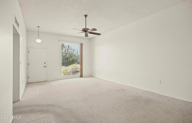13414 N Hawthorn Dr, Sun City, AZ 85351