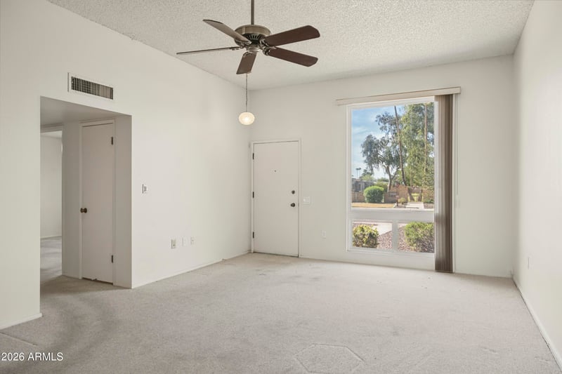 13414 N Hawthorn Dr, Sun City, AZ 85351