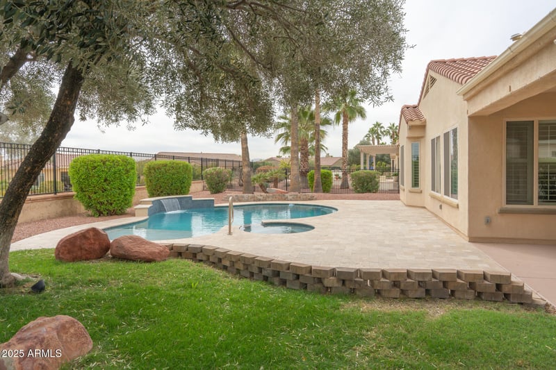 13417 La Vina Dr, Sun City West, AZ 85375