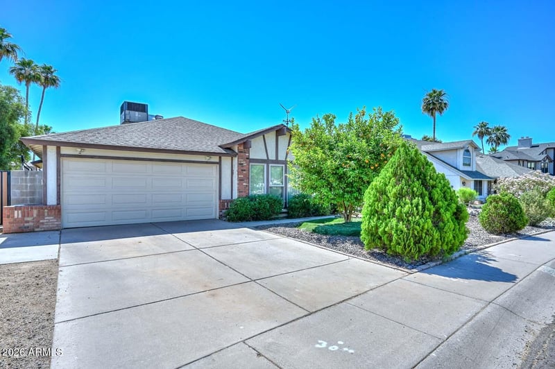 13417 N 53rd Dr, Glendale, AZ 85304