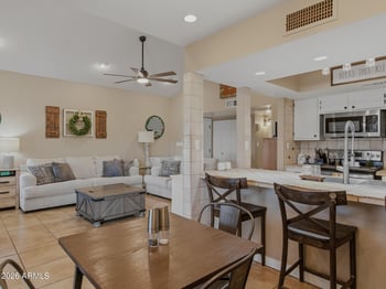 1342 Emerald Ave #278, Mesa, AZ 85202