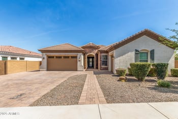 1342 Milada Dr, Phoenix, AZ 85042