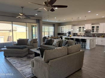 1342 Milada Dr, Phoenix, AZ 85042