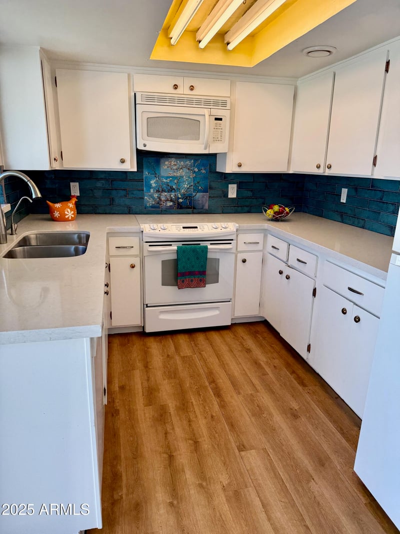 1342 Nancy Ln, Phoenix, AZ 85042