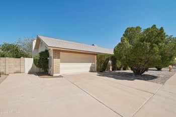 1342 W Mendoza Ave, Mesa, AZ 85202