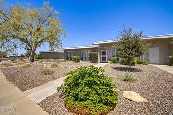 13420 N Hawthorn Dr, Sun City, AZ 85351