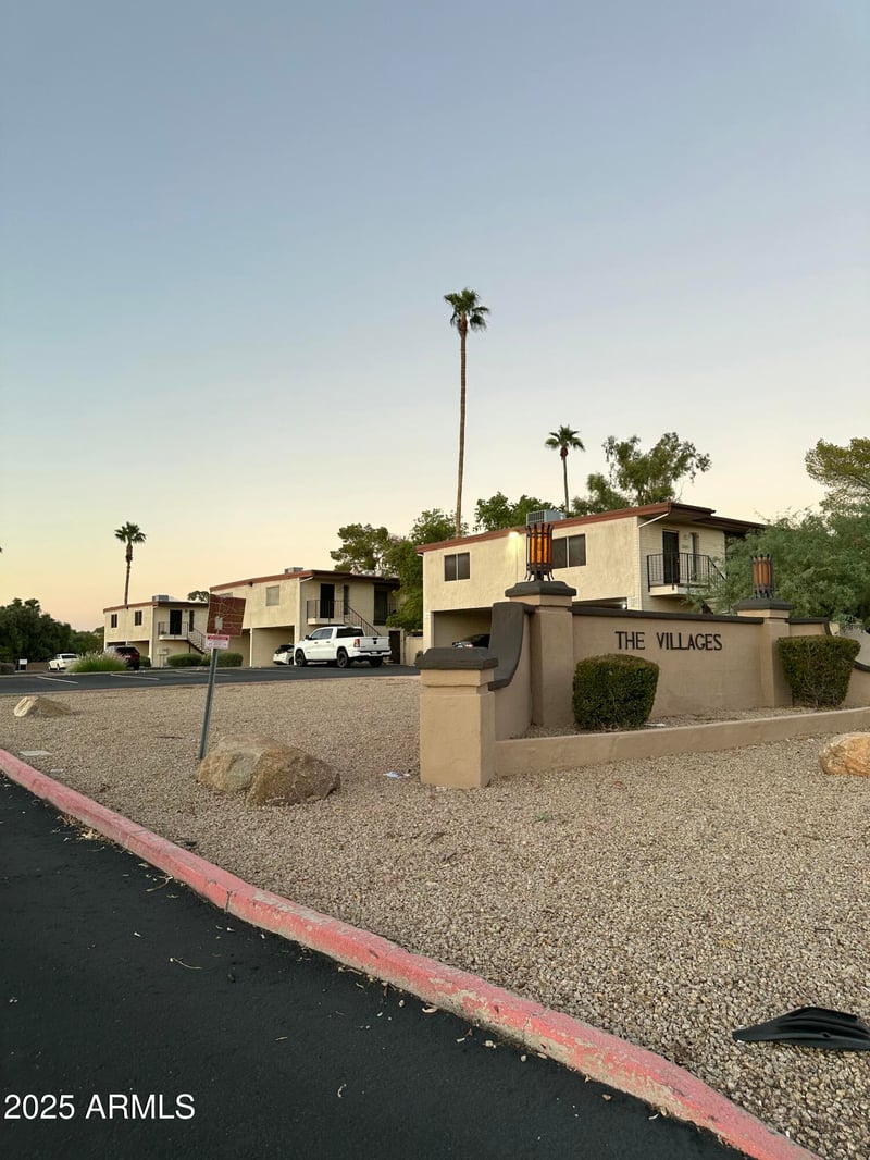 13421 8th St, Phoenix, AZ 85022