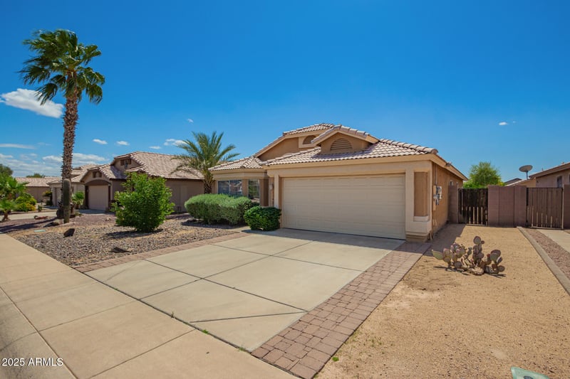 13421 Ocotillo Ln, Surprise, AZ 85374