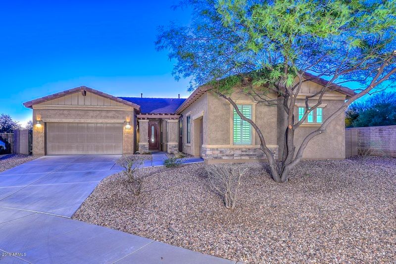 13421 W Tyler Trl, Peoria, AZ 85383
