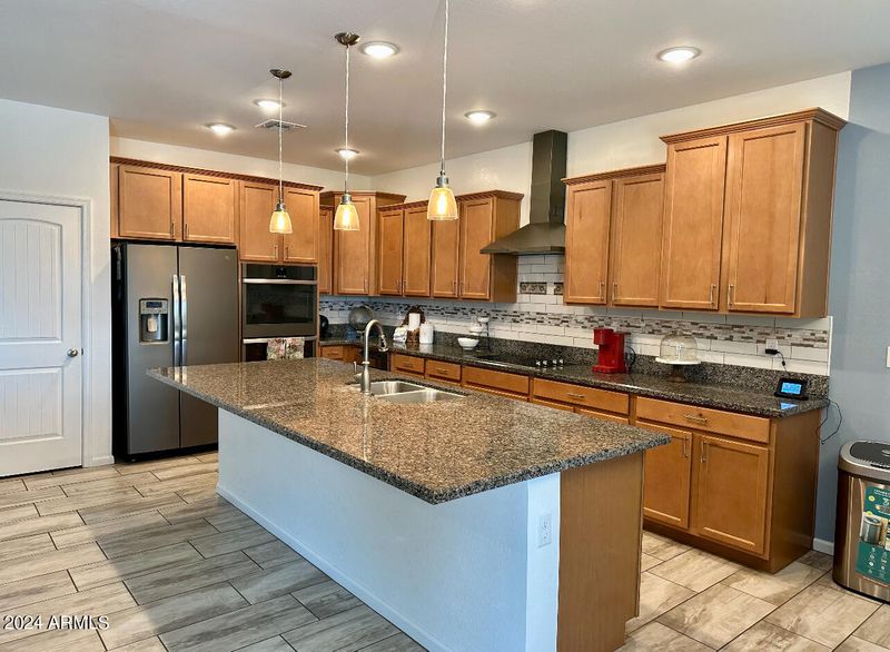 13423 W Range Mule Dr, Peoria, AZ 85383