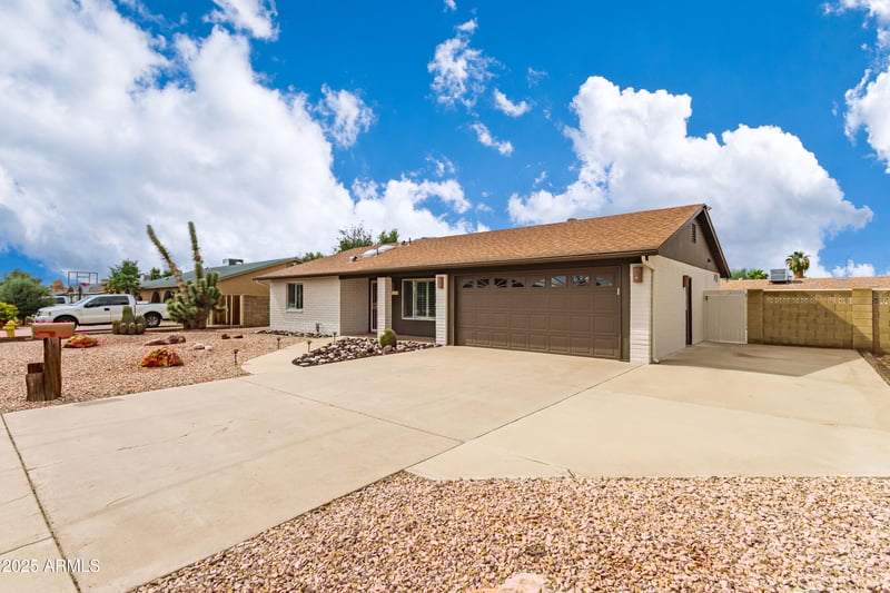 13428 36th Dr, Phoenix, AZ 85029