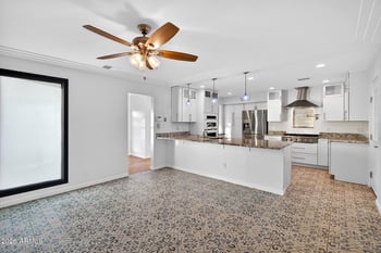 13429 29th Pl, Phoenix, AZ 85032