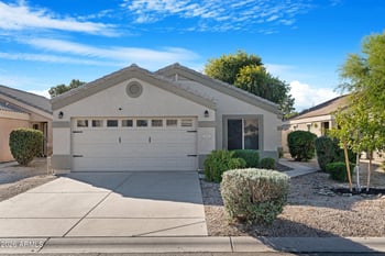 1343 Bradstock Way, San Tan Valley, AZ 85140