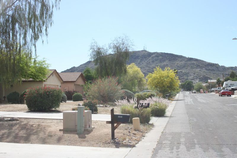 1343 E Mescal St, Phoenix, AZ 85020
